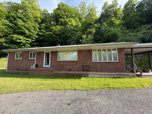 22936 Dickenson Hwy, Haysi, VA 24256