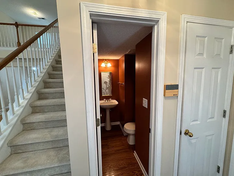2025 Baramore Oaks Dr — Photo 5