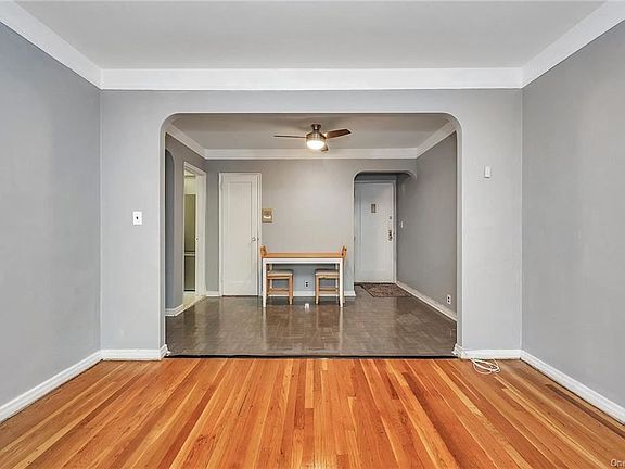5th image of 811 Bronx River Rd APT 5I