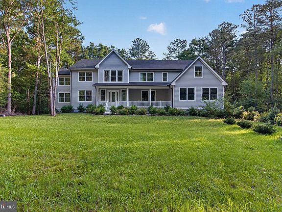 3rd image of 30425 Hollymount Rd