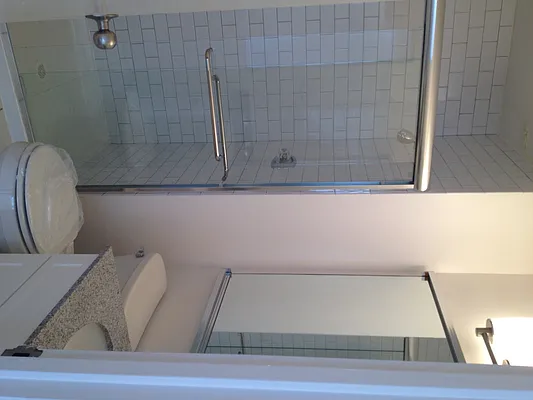 Rented by Realty Operations Group | media 6