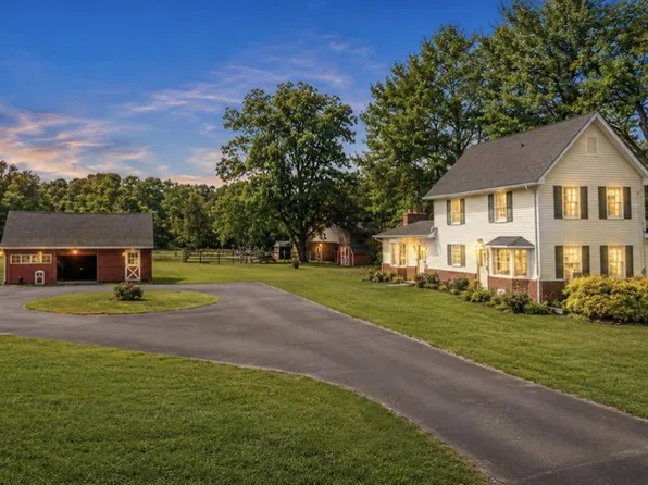 1503 E Malaga Rd, Williamstown, NJ 08094