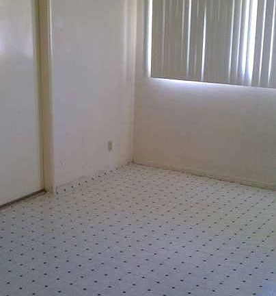 4th image of 2414 E Underhill Ave