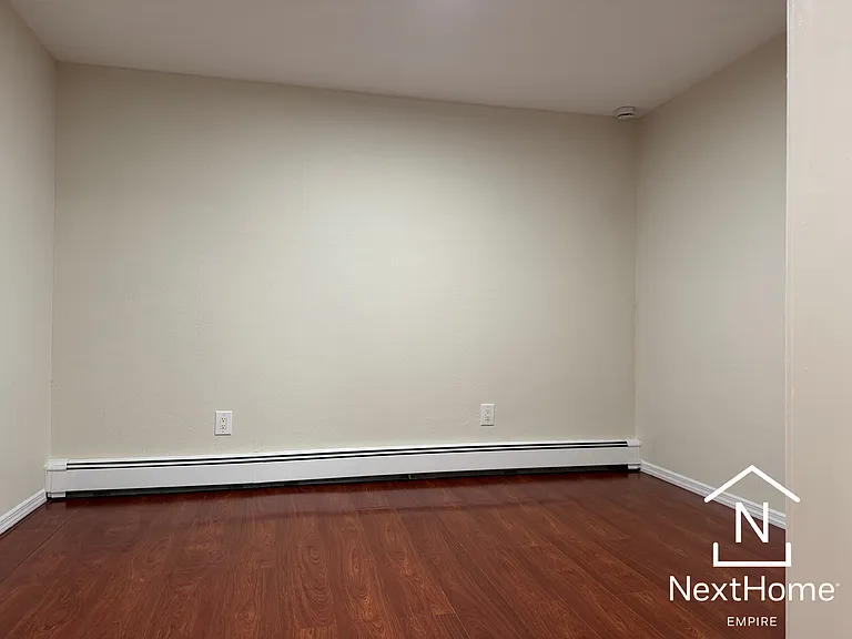 23-79 38th St #1 — Photo 5