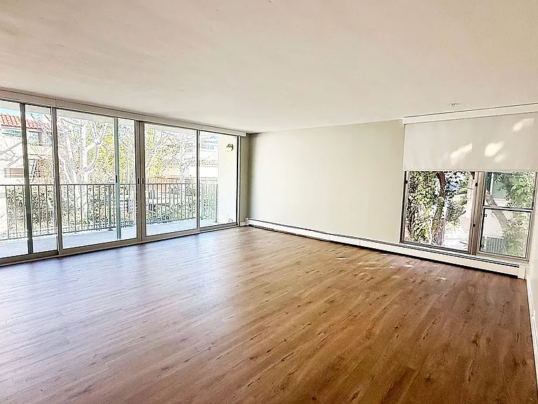 Playa de Oro Apartments — Photo 8