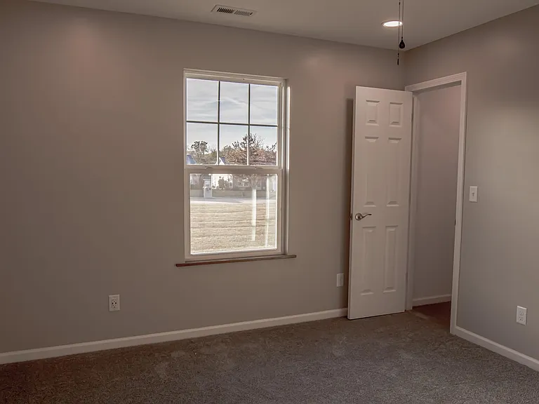 2213 Atchison Ave — Photo 9