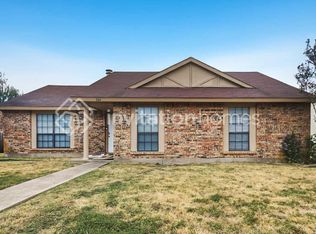 324 Matterhorn St, Cedar Hill, TX 75104