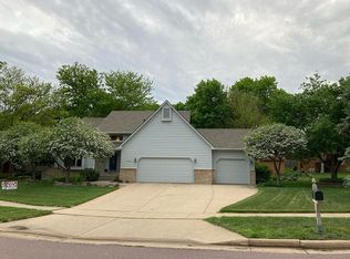 4505 S River Oaks Dr, Sioux Falls, SD 57105