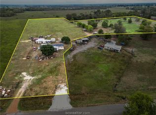 41986 Addie Gee Rd, Hempstead, TX 77445