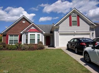 2000 Charleston Oak Cir, Lawrenceville, GA 30043