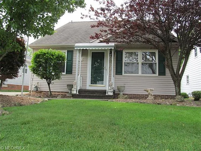 385 Orchardview Rd photo 1