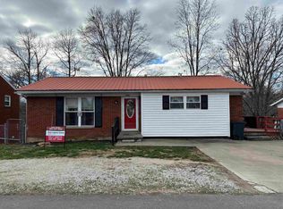 1220 Crestview Dr, Raceland, KY 41169