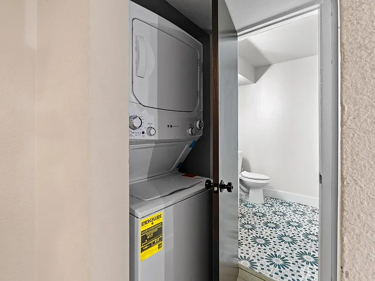 909 Reinli St #101 — Photo 25