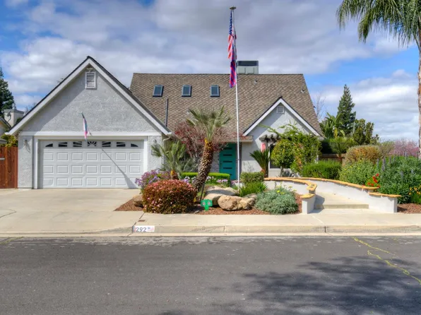 292 N Caesar Ave, Clovis, CA 93612