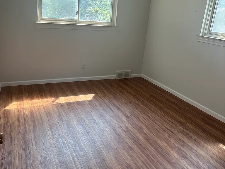 32780 Greenbriar Ave — Photo 7