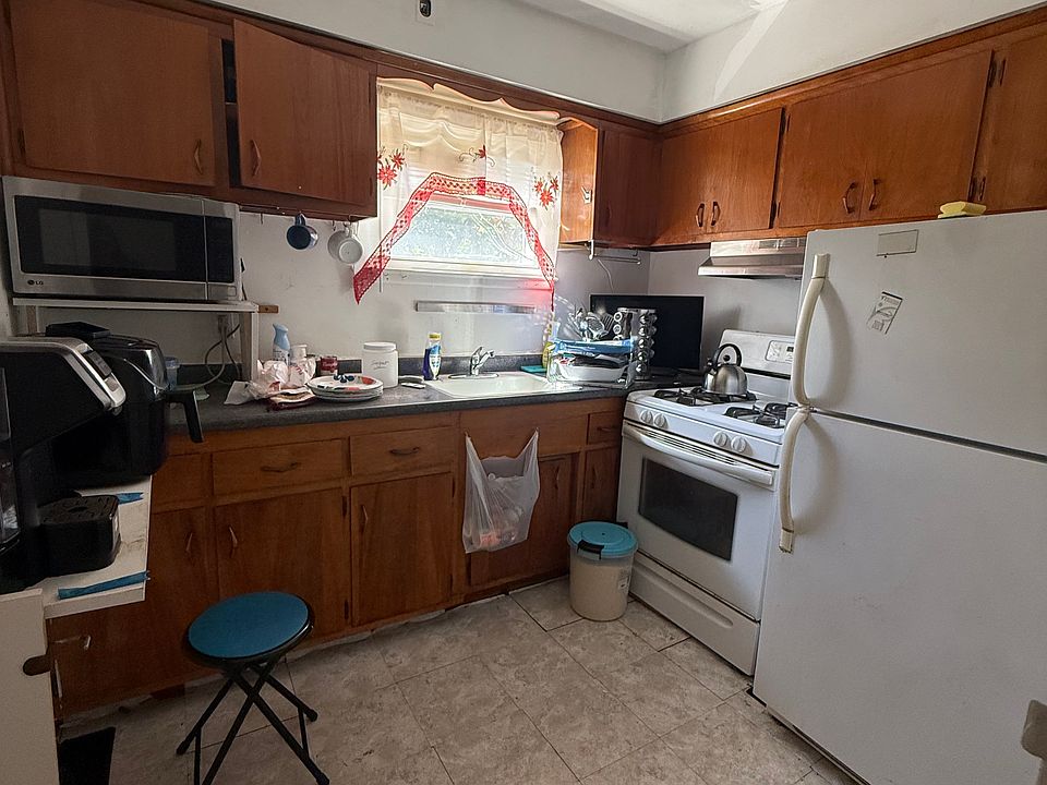 2nd image of (Undisclosed Address)