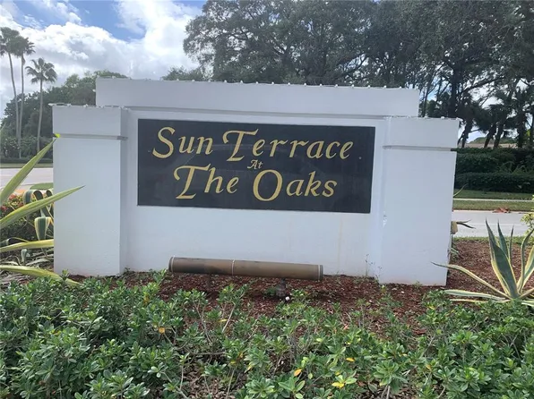 9502 Chapman Oak Ct, Palm Beach Gardens, FL 33410