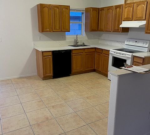 4th image of 351 Anna Cir