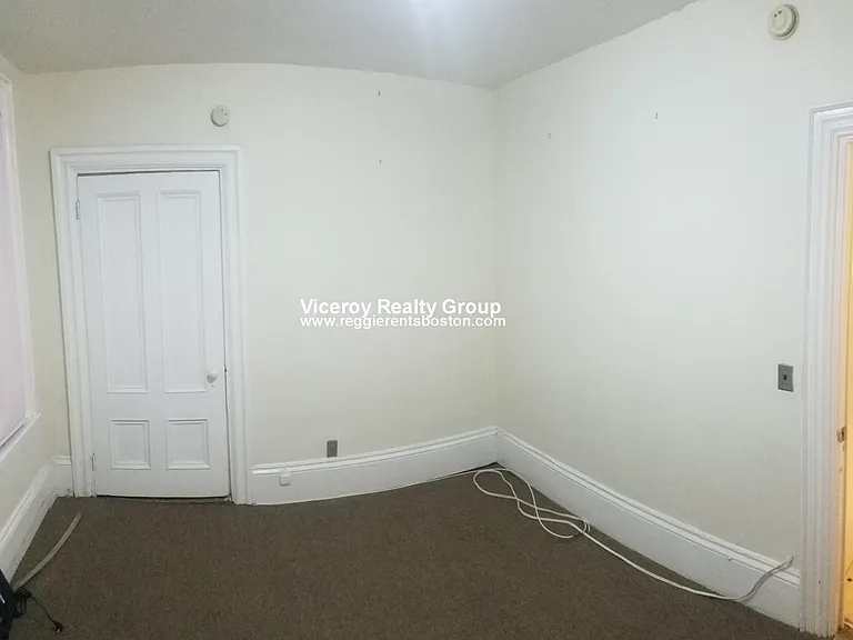679 Massachusetts Ave #1 — Photo 5