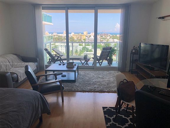 2nd image of 1000 West Ave APT 1431