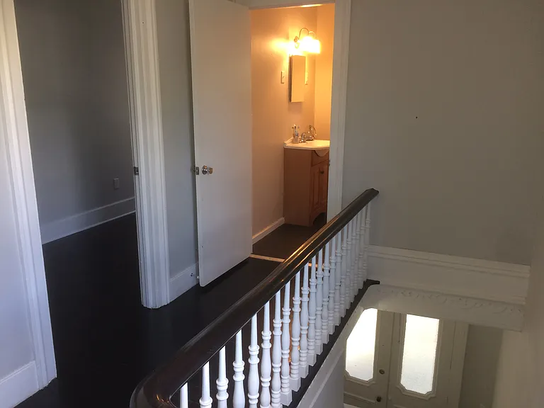 125 Farm St #2 — Photo 10