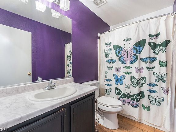 2nd image of 4217 Walnut Glen Dr