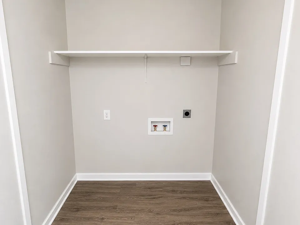 Unit Photo