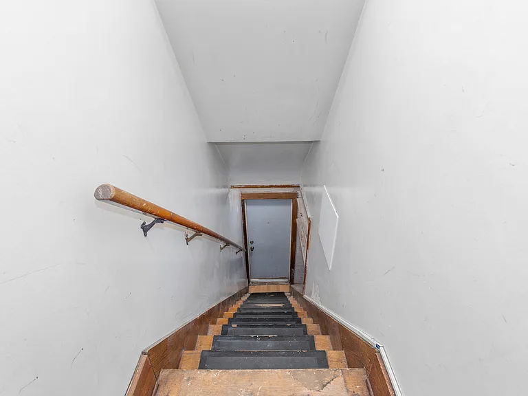517 Livingston Ave NE #2 — Photo 19