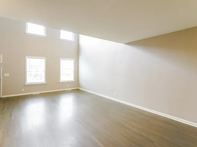 1212 Orchard Mountain Ct — Photo 5
