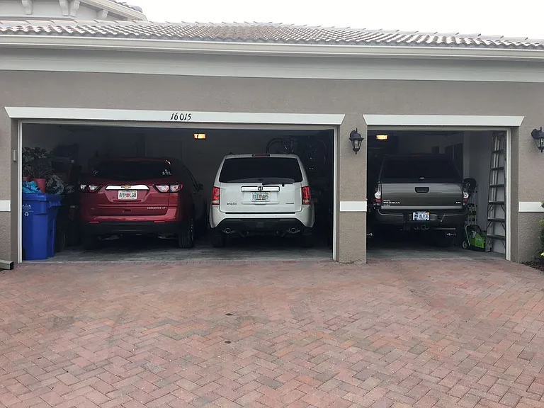 16015 Cape Coral Dr — Photo 36