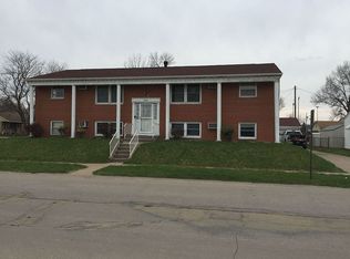 350 2nd Ave E, Milan, IL 61264