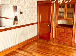 117 Ferry St, Everett, MA 02149