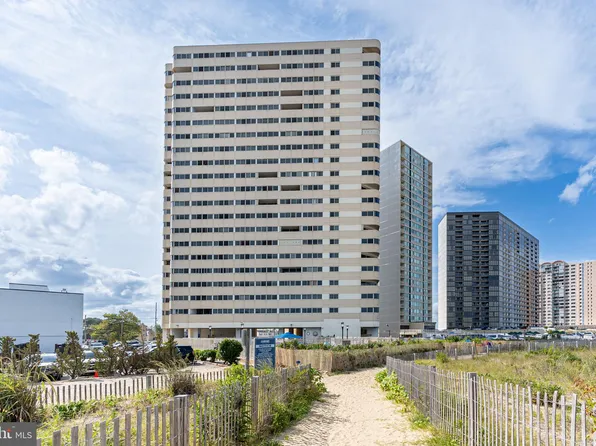 10300 Coastal Hwy Unit 802, Ocean City, MD 21842