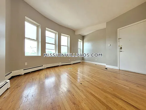 338 Warren St Photo 1