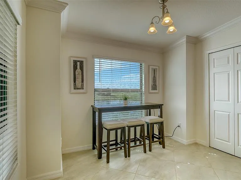 5624 Palmer Cir #203 — Photo 19