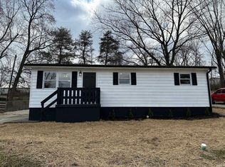 104 Barnard Ave, Paoli, IN