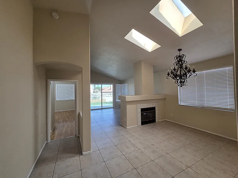 1904 Betsy Ross Dr — Photo 21