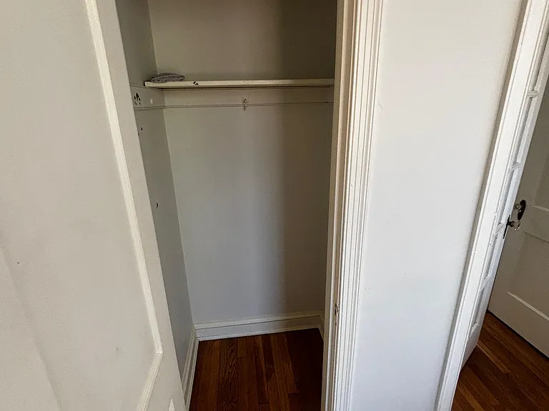 4348 Southern Ave SE — Photo 10