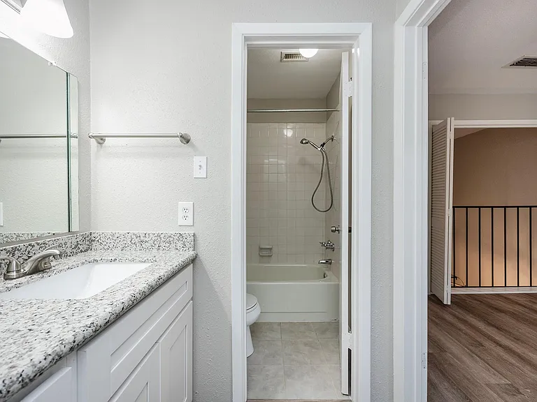 5005 Georgi Ln #174 — Photo 32