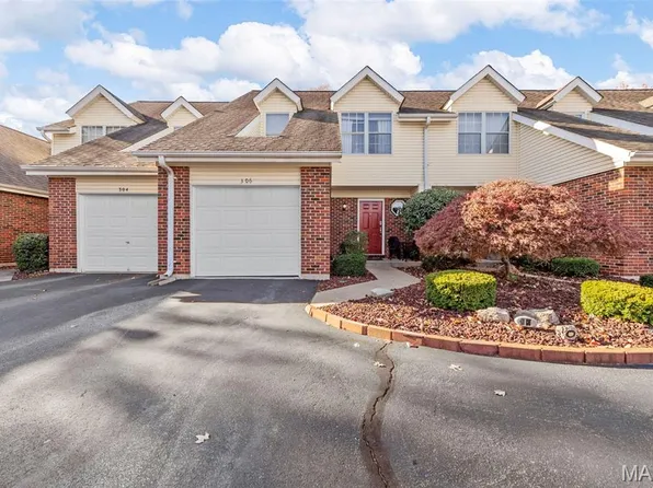 306 Crown Colony Ct #C, Saint Peters, MO 63376