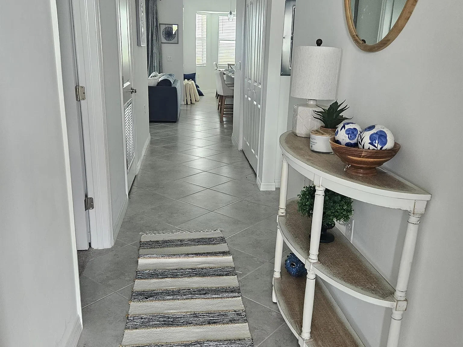 5835 Double Eagle Cir #4742 - The National - Meador — Photo 2