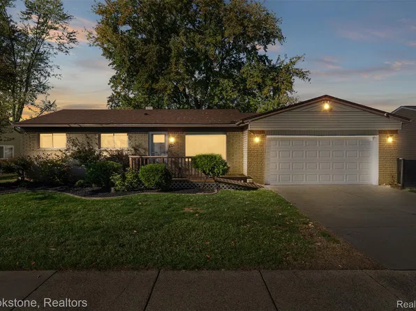22145 Purdue Ave, Farmington Hills, MI 48336