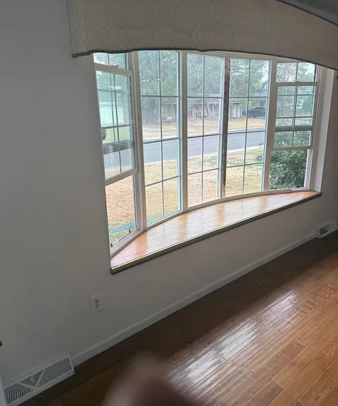 477 Oswego Ct — Photo 32