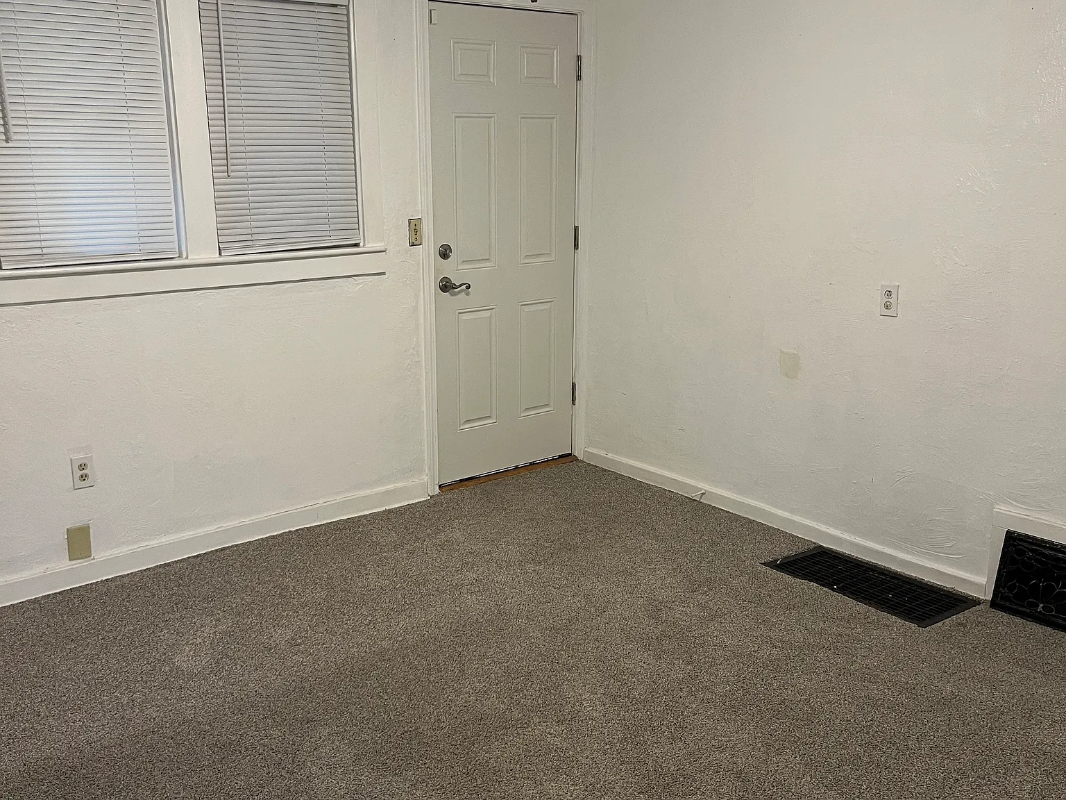 2 bed, $795 — Photo 2