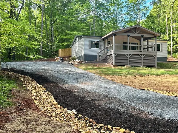 77 Rose Wood Ln, Ellijay, GA 30540