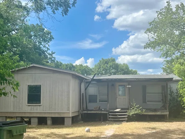 602 E Live Oak Street, Burnet, TX 78611