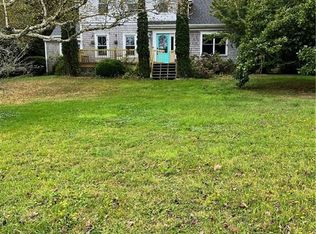 25 Maple Ave, Little Compton, RI 02837