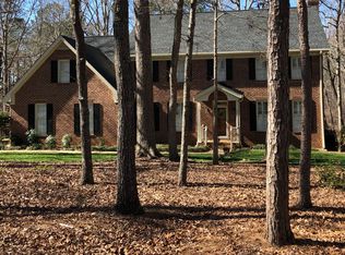 2208 Black Walnut Ct, Raleigh, NC 27606