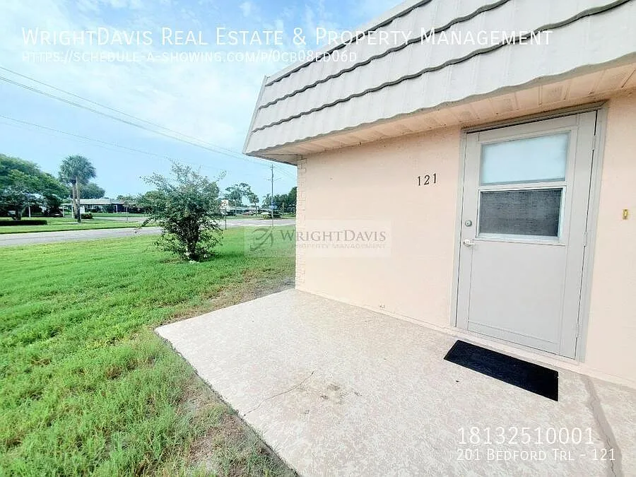 Cozy 2/2 Condo In Sun City — Photo 3