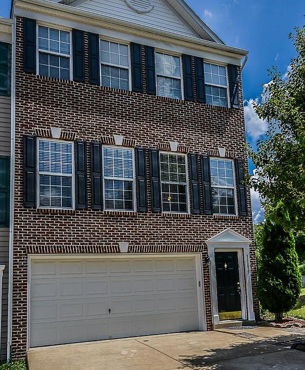 1st image of 18476 Wide Meadow Sq